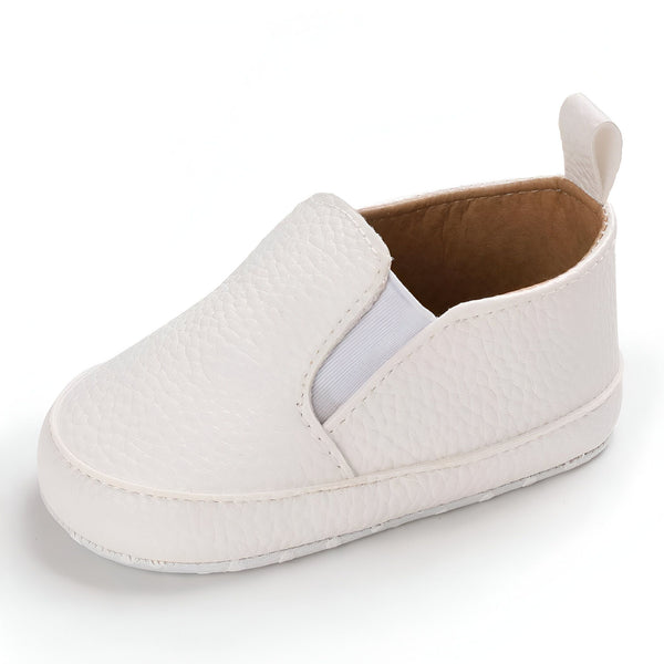 Chaussure de bébé blanche, style mocassin, en cuir texturé. Conception simple et élégante, idéale pour les premiers pas., 45286821560501,45286821593269,45286821626037,45286821658805,45286821691573,45286821724341,45286821757109,45286821789877,45286821822645,45286821855413,45286821888181,45286821920949,45286821953717,45286821986485,45286822019253,45286822052021,45286822084789,45286822117557
