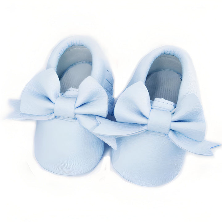 Chaussons de bébé bleus avec noeuds, mignons et confortables pour les premiers pas. Idéal comme cadeau de naissance., 45287083966645,45287083999413,45287084032181,45287084064949,45287084097717,45287084130485,45287084163253,45287084196021,45287084228789,45287084261557,45287084294325,45287084327093,45287084359861,45287084392629,45287084425397,45287084458165,45287084490933,45287084523701,45287084556469,45287084589237,45287084622005,45287084654773,45287084687541,45287084720309