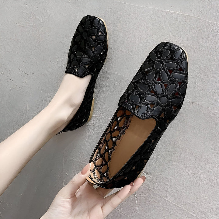 Mocassins noirs ajourés à motifs floraux, chaussures d'été légères et élégantes. Style décontracté et féminin., 45286947651765,45286947684533,45286947717301,45286947750069,45286947782837,45286947815605,45286947848373,45286947881141,45286947913909,45286947979445,45286948012213,45286948044981,45286948077749,45286948110517,45286948143285,45286948176053,45286948208821,45286948241589,45286948274357,45286948307125,45286948339893,45286948372661,45286948405429,45286948438197