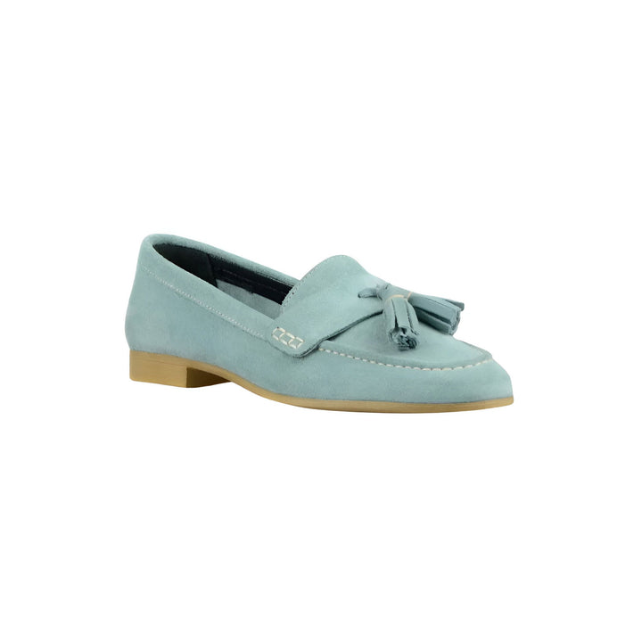 Mocassin à glands turquoise pour femme. Chaussure en daim avec des coutures claires. Style décontracté et élégant., 45286643466421,45286643499189,45286643531957,45286643564725,45286643597493,45286643630261,45286643663029,45286643695797,45286643728565,45286643761333,45286643794101,45286643826869,45286643859637,45286643892405,45286643925173,45286643957941,45286643990709,45286644023477