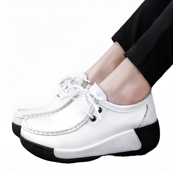 Chaussures de marche blanches en cuir avec lacets et semelles noires épaisses. Mode confortable et décontractée., 45286815301813,45286815334581,45286815367349,45286815400117,45286815432885,45286815465653,45286815498421,45286815531189,45286815563957,45286815596725,45286815629493,45286815662261,45286815695029,45286815727797,45286815760565,45286815793333,45286815826101,45286815858869,45286815891637,45286815924405,45286815957173,45286815989941,45286816022709,45286816055477,45286816088245,45286816121013,452