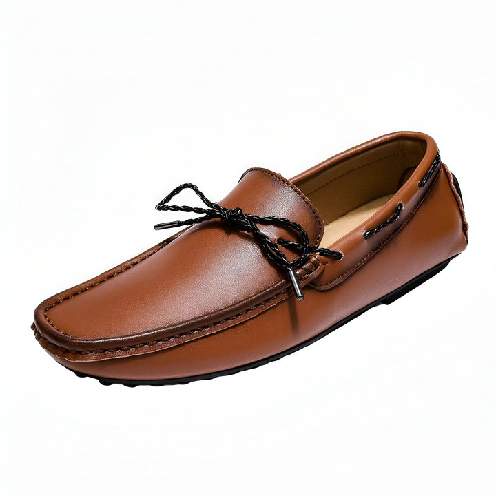 Mocassin marron pour homme, style décontracté avec détail de lacet noir. Chaussure en cuir élégante., 45286749274293,45286749307061,45286749339829,45286749372597,45286749405365,45286749438133,45286749470901,45286749503669,45286749536437,45286749569205,45286749601973,45286749634741,45286749667509,45286749700277,45286749733045,45286749765813,45286749798581,45286749831349,45286749864117,45286749896885,45286749929653,45286749962421