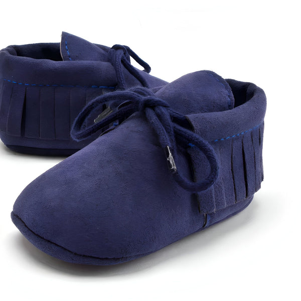 Mocassins pour bébé bleus en daim avec franges et lacets. Chaussures souples idéales pour les premiers pas. Confort et style pour les tout-petits., 45286838894773,45286838927541,45286838960309,45286838993077,45286839025845,45286839058613,45286839091381,45286839124149,45286839156917,45286839189685,45286839222453,45286839255221,45286839287989,45286839320757,45286839353525,45286839386293,45286839419061,45286839451829,45286839484597,45286839517365,45286839550133,45286839582901,45286839615669,45286839648437