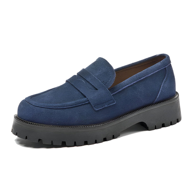 Mocassin bleu en daim avec semelle compensée noire épaisse. Chaussure élégante et confortable pour un look décontracté chic., 45286919241909,45286919274677,45286919307445,45286919340213,45286919372981,45286919405749,45286919438517,45286919471285,45286919504053,45286919536821,45286919569589,45286919602357,45286919635125,45286919667893,45286919700661,45286919733429,45286919766197,45286919798965,45286919831733,45286919864501,45286919897269,45286919930037,45286919962805,45286919995573,45286920028341,452