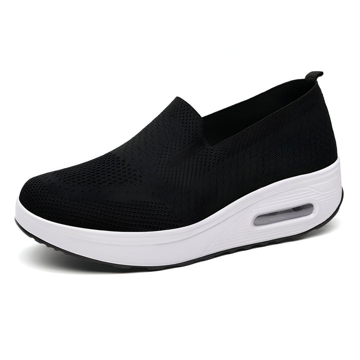 Chaussure décontractée noire pour femme, style mocassin. Semelle compensée blanche avec coussin d'air visible. Idéale pour le confort et le quotidien., 45286890700981,45286890733749,45286890766517,45286890799285,45286890832053,45286890864821,45286890897589,45286890930357,45286890963125,45286890995893,45286891028661,45286891061429,45286891094197,45286891126965,45286891159733,45286891192501,45286891225269,45286891258037,45286891290805,45286891323573,45286891356341,45286891389109,45286891421877,452868914