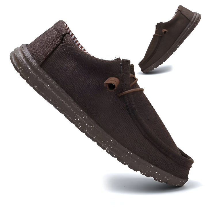 Chaussures décontractées marron pour hommes, style mocassin, avec lacets élastiques et semelle mouchetée. Idéales pour un look décontracté et confortable., 45286675710133,45286675742901,45286675775669,45286675808437,45286675841205,45286675873973,45286675906741,45286675939509,45286675972277,45286676005045,45286676037813,45286676070581,45286676103349,45286676136117,45286676168885,45286676201653,45286676234421,45286676267189,45286676299957,45286676332725,45286676365493,45286676398261,45286676431029,45