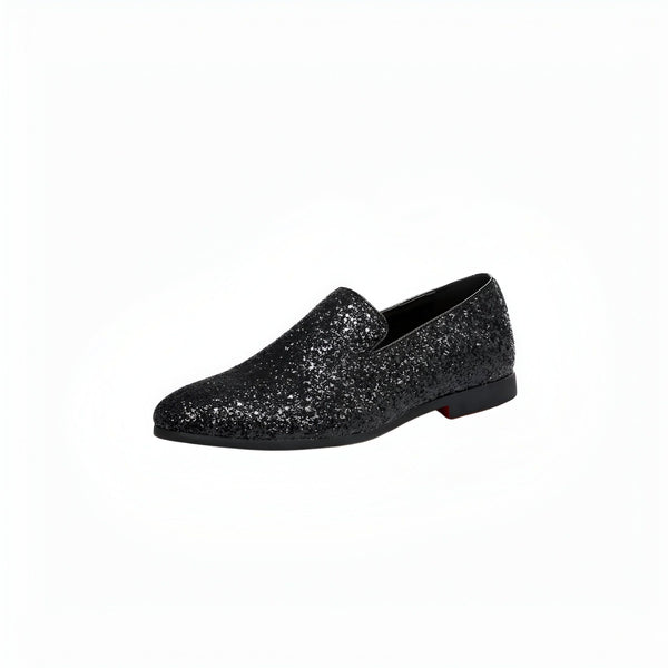 Mocassin homme noir à paillettes, chaussure élégante avec semelle rouge caractéristique. Mode masculine, chaussures de soirée, look festif et brillant., 45286638649525,45286638682293,45286638715061,45286638747829,45286638780597,45286638813365,45286638846133,45286638878901,45286638911669,45286638944437,45286638977205,45286639009973,45286639042741,45286639075509,45286639108277,45286639141045,45286639173813,45286639206581,45286639239349,45286639272117,45286639304885,45286639337653,45286639370421,4528663