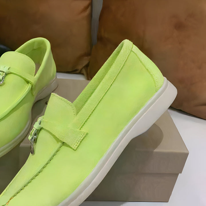 Mocassins vert vif, chaussures décontractées avec une semelle blanche épaisse. Détails de la boucle en métal. Chaussures tendance et confortables., 45287095599285,45287095632053,45287095664821,45287095697589,45287095730357,45287095763125,45287095795893,45287095828661,45287095861429,45287095894197,45287095926965,45287095959733,45287095992501,45287096025269,45287096058037,45287096090805,45287096123573,45287096156341,45287096189109,45287096221877,45287096254645,45287096287413,45287096320181,452870963529