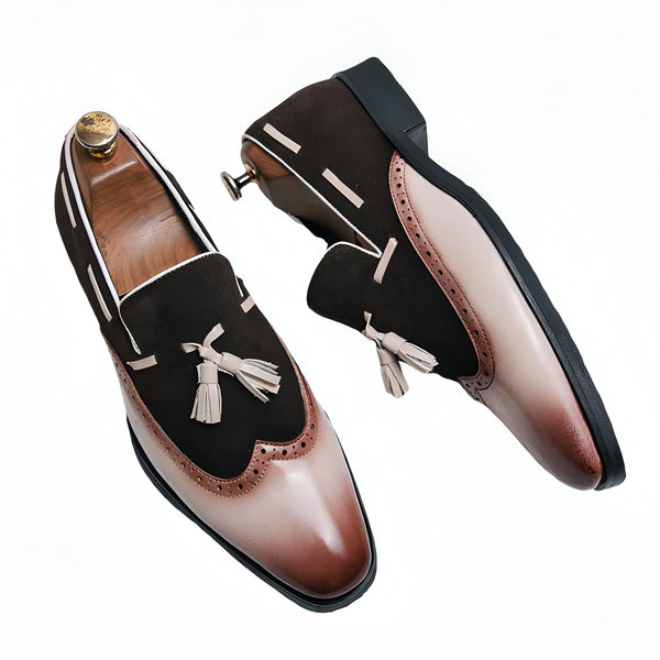 Mocassins élégants pour hommes. Chaussures en cuir marron et daim chocolat avec glands décoratifs. Style formel et sophistiqué. Accessoires de mode masculine de qualité., 45287082328245,45287082361013,45287082393781,45287082426549,45287082459317,45287082492085,45287082524853,45287082557621,45287082590389,45287082623157,45287082655925,45287082688693,45287082721461,45287082754229,45287082786997,45287082819765,45287082852533,45287082885301,45287082918069,45287082950837,45287082983605,45287083016373