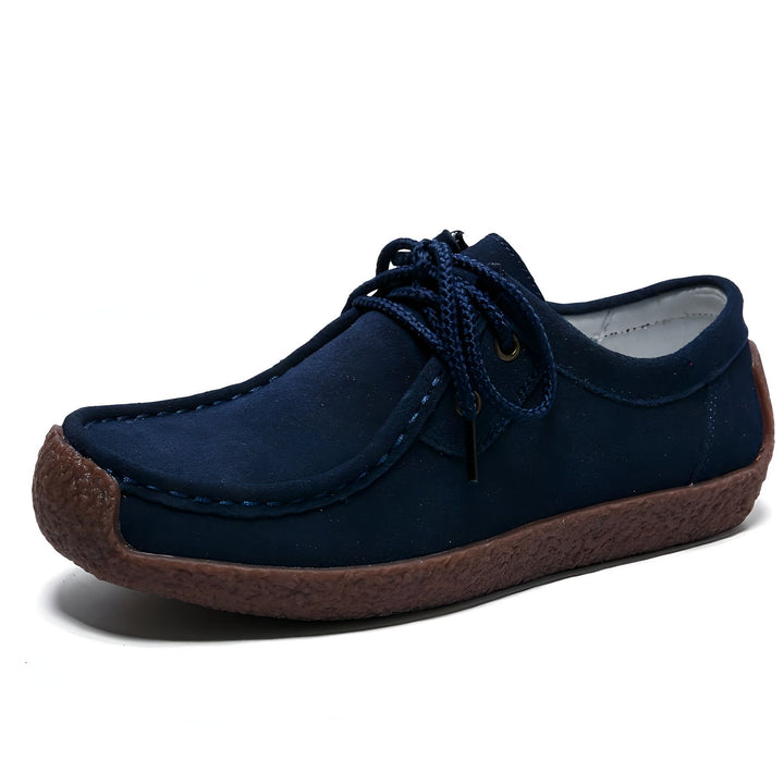 Chaussure mocassin à lacets en daim bleu marine avec semelle marron, style décontracté et confortable., 45287091994805,45287092027573,45287092060341,45287092093109,45287092125877,45287092158645,45287092191413,45287092224181,45287092256949,45287092289717,45287092322485,45287092355253,45287092388021,45287092420789,45287092453557,45287092486325,45287092519093,45287092551861,45287092584629,45287092617397,45287092650165,45287092682933,45287092715701,45287092748469,45287092781237,45287092814005,4528709284677