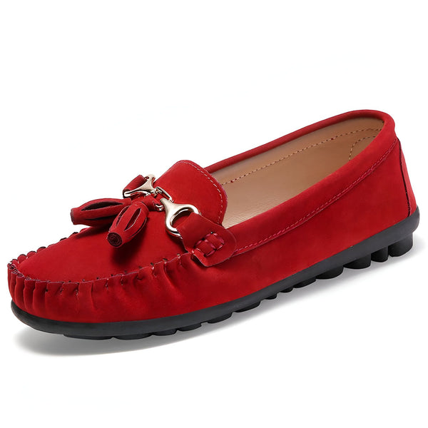 Mocassin rouge pour femmes avec des glands et une boucle métallique, parfait pour un look décontracté et élégant. Chaussure confortable en daim, idéale pour le quotidien., 45287115489461,45287115522229,45287115554997,45287115587765,45287115620533,45287115653301,45287115686069,45287115718837,45287115751605,45287115784373,45287115817141,45287115849909,45287115882677,45287115915445,45287115948213,45287115980981,45287116013749,45287116046517,45287116079285,45287116112053,45287116144821,45287116177589,45