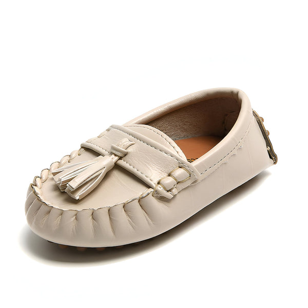 Mocassin crème en cuir pour enfant, avec gland décoratif et détails cousus. Chaussure élégante et confortable pour bébé., 45286869041333,45286869074101,45286869106869,45286869139637,45286869172405,45286869205173,45286869237941,45286869270709,45286869303477,45286869336245,45286869369013,45286869401781,45286869434549,45286869467317,45286869500085,45286869532853,45286869565621,45286869598389,45286869631157,45286869663925,45286869696693,45286869729461,45286869762229,45286869794997,45286869827765,452868