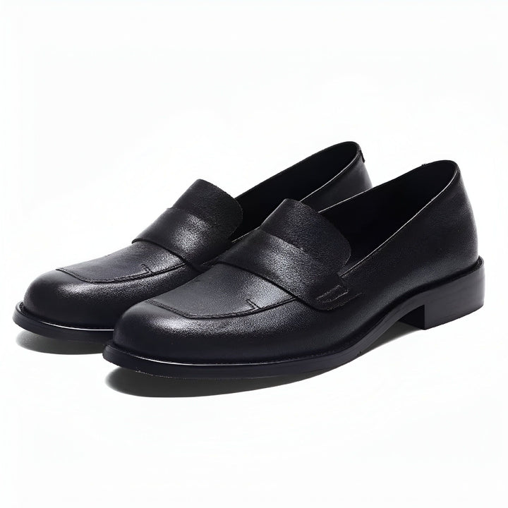 Mocassins classiques en cuir noir, chaussures élégantes pour hommes et femmes. Style intemporel et confort garanti., 45286620168373,45286620201141,45286620233909,45286620266677,45286620299445,45286620332213,45286620364981,45286620397749,45286620430517,45286620463285,45286620496053,45286620528821,45286620561589,45286620594357,45286620627125,45286620659893,45286620692661,45286620725429,45286620758197,45286620790965
