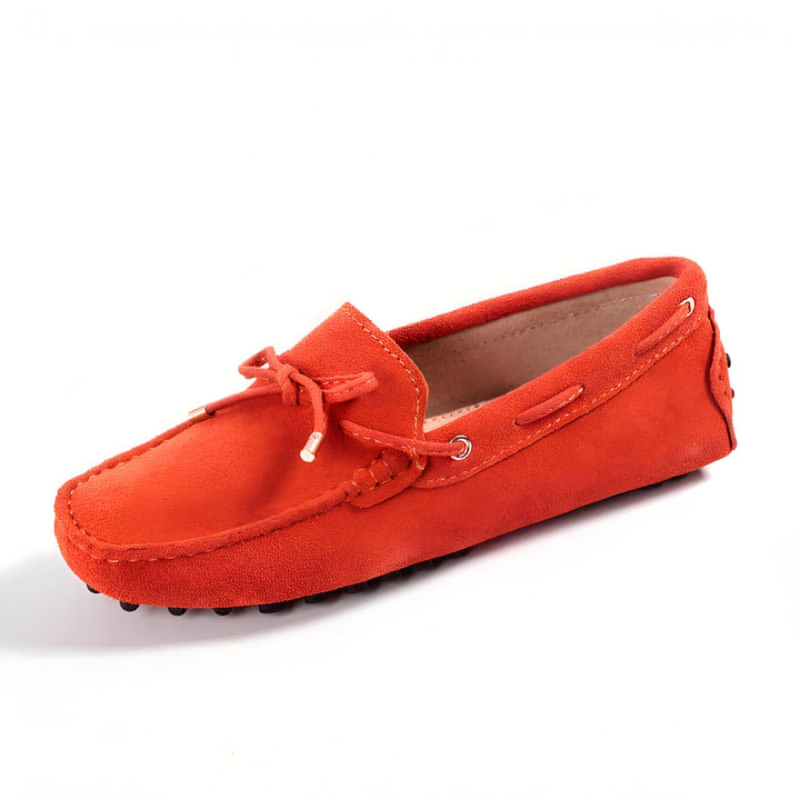 Mocassin orange en daim pour femme. Chaussure bateau élégante avec nœud décoratif. Idéal pour un look décontracté chic. Mode et confort en une seule chaussure., 45287134265525,45287134298293,45287134331061,45287134363829,45287134396597,45287134429365,45287134462133,45287134494901,45287134527669,45287134560437,45287134593205,45287134625973,45287134658741,45287134691509,45287134724277,45287134757045,45287134789813,45287134822581,45287134855349,45287134888117,45287134920885,45287134953653,452871349864