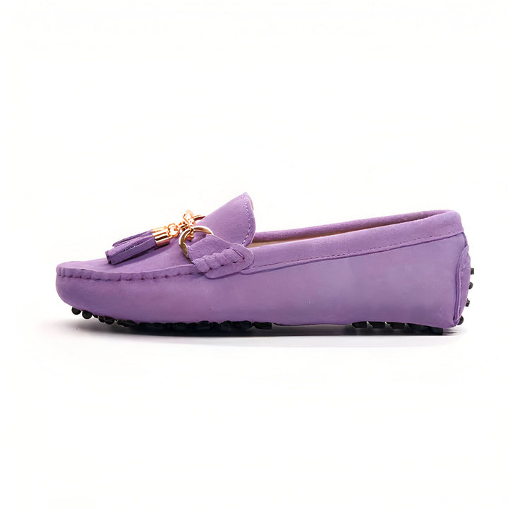 Mocassin lilas en daim avec ornement doré et gland décoratif. Chaussure élégante pour femme, confortable et tendance., 45287121944757,45287121977525,45287122010293,45287122043061,45287122075829,45287122108597,45287122141365,45287122174133,45287122206901,45287122239669,45287122272437,45287122305205,45287122337973,45287122370741,45287122403509,45287122436277,45287122469045,45287122501813,45287122534581,45287122567349,45287122600117,45287122632885,45287122665653,45287122698421,45287122731189,452871227639