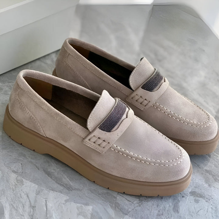 Mocassins en daim beige pour femmes avec semelle épaisse. Chaussures confortables et élégantes pour toutes les occasions., 45286718046389,45286718079157,45286718111925,45286718144693,45286718177461,45286718210229