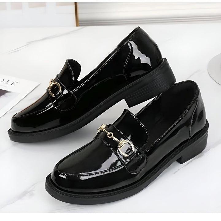 Mocassins vernis noirs pour femme avec boucle dorée, chaussures élégantes et confortables pour le quotidien., 45286727549109,45286727581877,45286727614645,45286727647413,45286727680181,45286727712949,45286727745717,45286727778485,45286727811253