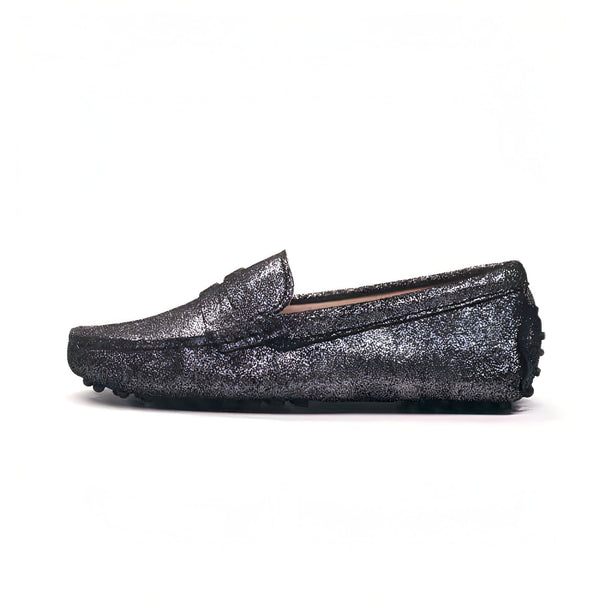 Mocassin noir pailleté pour femme, vue latérale. Chaussure élégante et confortable, parfaite pour une tenue décontractée ou habillée. Détails brillants et semelle souple., 45287149109429,45287149142197,45287149174965,45287149207733,45287149240501,45287149273269,45287149306037,45287149338805,45287149371573,45287149404341,45287149437109,45287149469877,45287149502645,45287149535413,45287149568181,45287149600949,45287149633717,45287149666485,45287149699253,45287149732021,45287149764789,45287149797557,