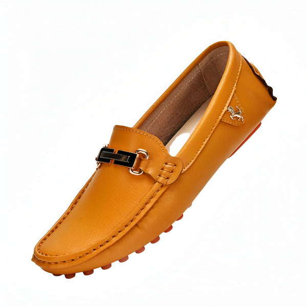 Mocassin homme en cuir marron avec boucle métallique et semelle à picots, style décontracté et élégant, parfait pour l'été., 45286738133173,45286738165941,45286738198709,45286738231477,45286738264245,45286738297013,45286738329781,45286738362549,45286738395317,45286738428085,45286738460853,45286738493621,45286738526389,45286738559157,45286738591925,45286738624693,45286738657461,45286738690229,45286738722997,45286738755765,45286738788533,45286738821301,45286738854069,45286738886837,45286738919605,45