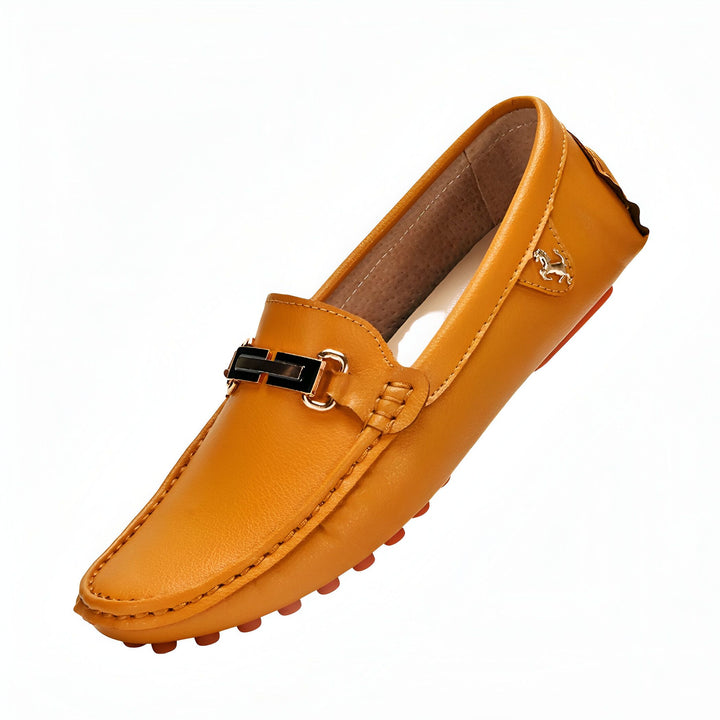 Mocassin homme en cuir marron avec boucle métallique et semelle à picots, style décontracté et élégant, parfait pour l'été., 45286738133173,45286738165941,45286738198709,45286738231477,45286738264245,45286738297013,45286738329781,45286738362549,45286738395317,45286738428085,45286738460853,45286738493621,45286738526389,45286738559157,45286738591925,45286738624693,45286738657461,45286738690229,45286738722997,45286738755765,45286738788533,45286738821301,45286738854069,45286738886837,45286738919605,45