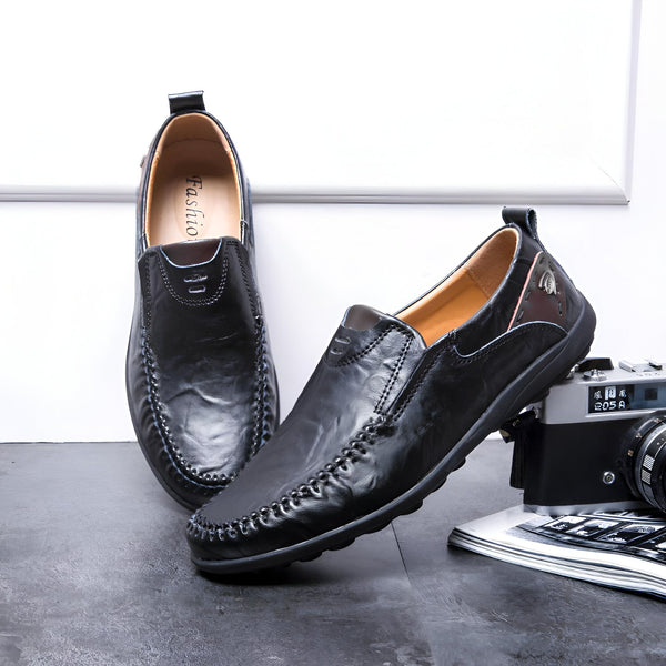 Mocassins noirs en cuir pour hommes, style décontracté avec coutures apparentes. Chaussures confortables et élégantes, parfaites pour un look urbain., 45286896206005,45286896238773,45286896271541,45286896304309,45286896337077,45286896369845,45286896402613,45286896435381,45286896468149,45286896500917,45286896533685,45286896566453,45286896599221,45286896631989,45286896664757,45286896697525,45286896730293,45286896763061,45286896795829,45286896828597,45286896861365,45286896894133,45286896926901,4528689695