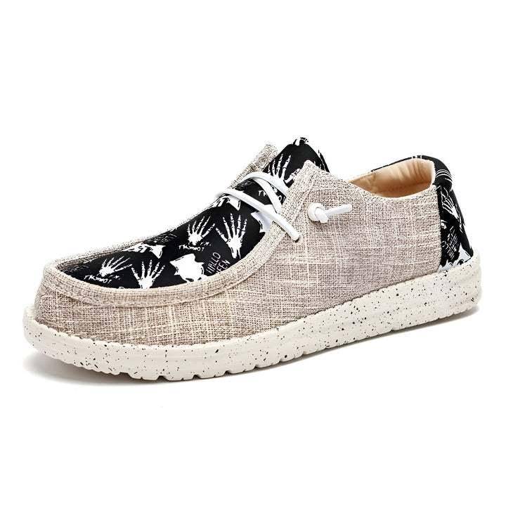 Chaussure décontractée beige avec motif squelette noir et blanc. Sneaker souple en toile, style mocassin, à lacets blancs et semelle mouchetée. Chaussure d'Halloween., 45286666371253,45286666404021,45286666436789,45286666469557,45286666502325,45286666535093,45286666567861,45286666600629,45286666633397,45286666666165,45286666698933,45286666731701,45286666764469,45286666797237,45286666830005,45286666862773,45286666895541,45286666928309,45286666961077,45286666993845,45286667026613,45286667059381,45286667
