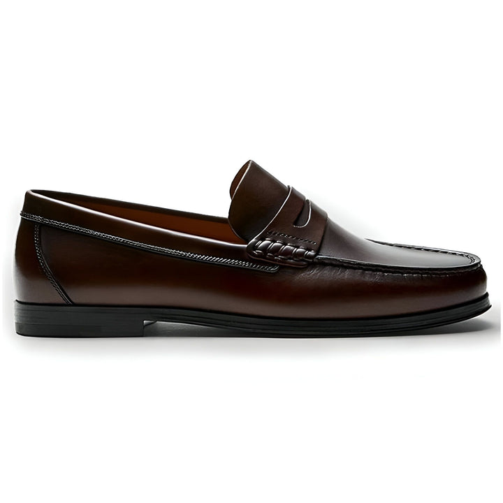 Mocassin en cuir marron classique pour homme. Chaussures élégantes et confortables, idéales pour un look décontracté ou professionnel. Style intemporel et finitions soignées., 45286716211381,45286716244149,45286716276917,45286716309685,45286716342453,45286716375221,45286716407989,45286716440757,45286716473525,45286716506293,45286716539061,45286716571829,45286716604597,45286716637365,45286716670133,45286716702901