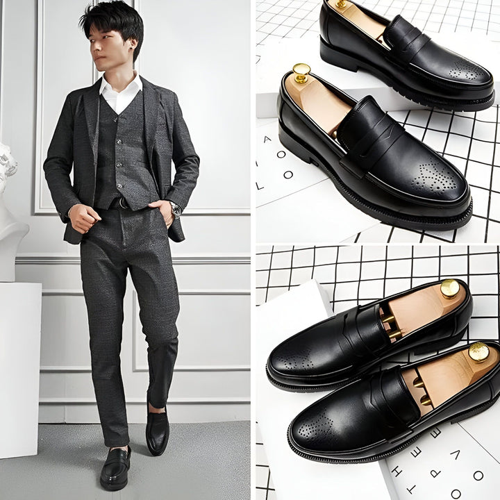 Image de chaussures de ville noires pour homme, style mocassins, présentées avec un costume gris assorti. Idéal pour un look formel et élégant., 45286714966197,45286714998965,45286715031733,45286715064501,45286715097269,45286715130037,45286715162805,45286715195573,45286715228341,45286715261109,45286715293877,45286715326645,45286715359413,45286715392181,45286715424949,45286715457717,45286715490485,45286715523253