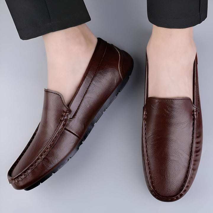 Mocassins en cuir marron pour hommes. Chaussures décontractées élégantes. Mode masculine. Souliers confortables en cuir véritable. Style italien., 45287146324149,45287146356917,45287146389685,45287146422453,45287146455221,45287146487989,45287146520757,45287146553525,45287146586293,45287146619061,45287146651829,45287146684597,45287146717365,45287146750133,45287146782901,45287146815669,45287146848437,45287146881205,45287146913973,45287146946741,45287146979509,45287147012277