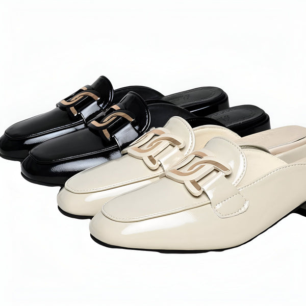 Mules vernies pour femmes, en noir et blanc crème, avec ornements dorés. Chaussures élégantes et confortables, idéales pour un look chic et décontracté. Collection de chaussures tendance., 45286907936949,45286907969717,45286908002485,45286908035253,45286908068021,45286908100789,45286908133557,45286908166325,45286908199093,45286908231861,45286908264629,45286908297397