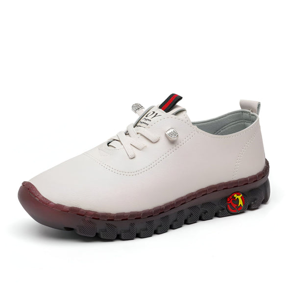 Chaussure basse en cuir blanc cassé à lacets, semelle épaisse marron et noire, logo rouge, jaune et noir sur le côté. Confort et style décontracté., 45286744391861,45286744424629,45286744457397,45286744490165,45286744522933,45286744555701,45286744588469,45286744621237,45286744654005,45286744686773,45286744719541,45286744752309,45286744785077,45286744817845,45286744850613,45286744883381,45286744916149,45286744948917,45286744981685,45286745014453,45286745047221,45286745079989,45286745112757,452867451